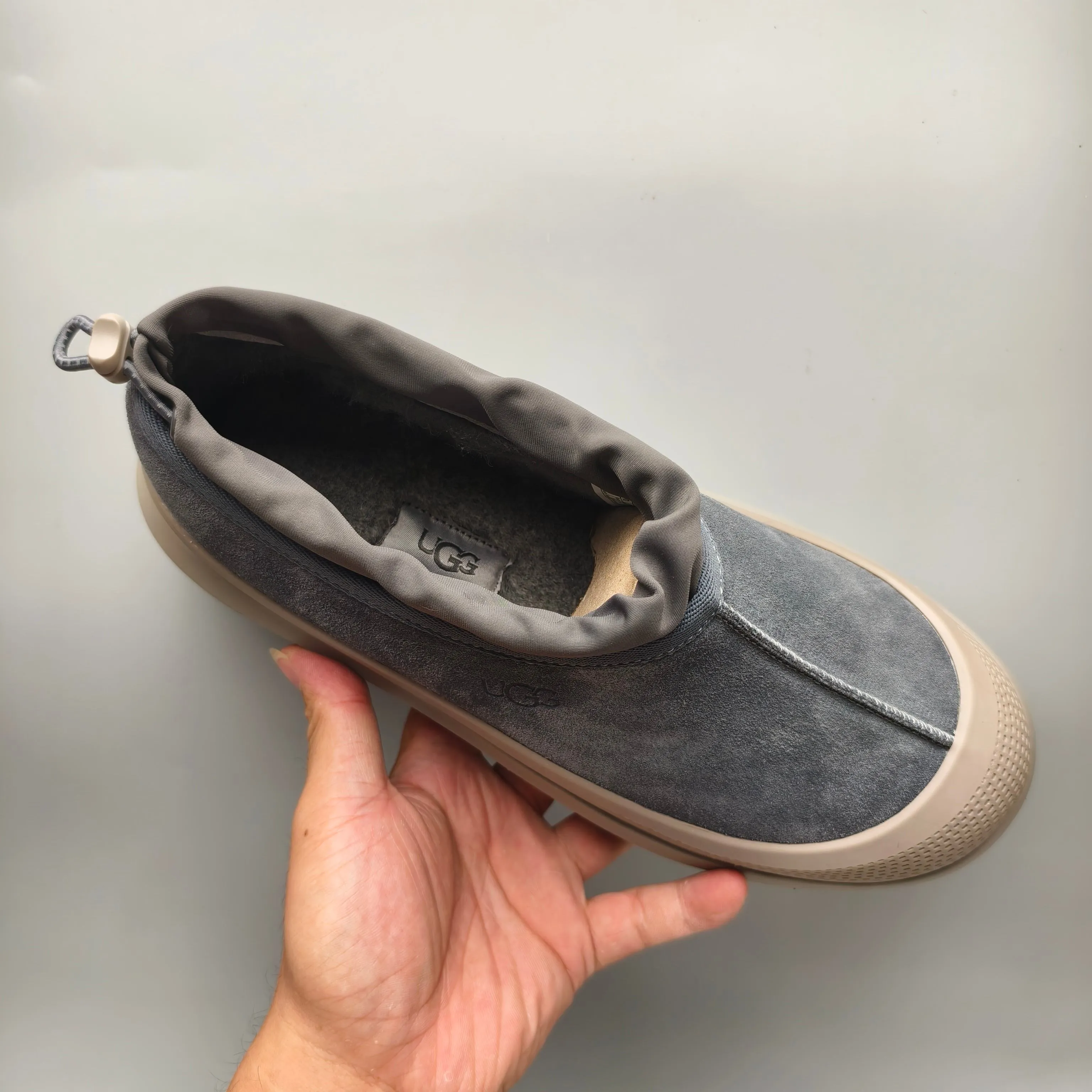 💰520 UGG sheepskin all-in-one snow boots 4096 slip-on casual trendy Wang Yibo men's and women's shoes Color: white red black blue yellow light gray dark gray green Matching sizes: 35-45